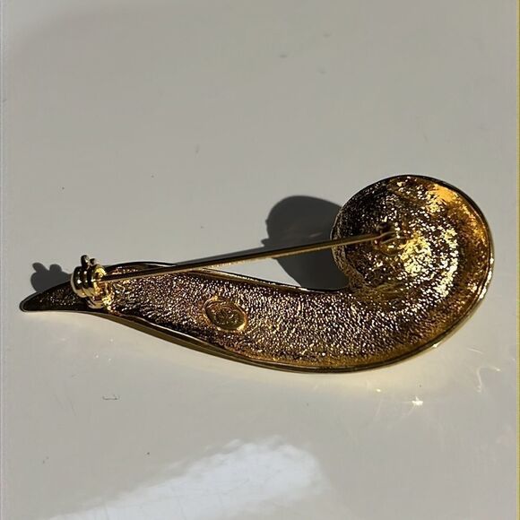 Bundle Sale 3 for $15 | PD Premier Designs Gold-tone Brooch Faux Pearl - Picture 5 of 10